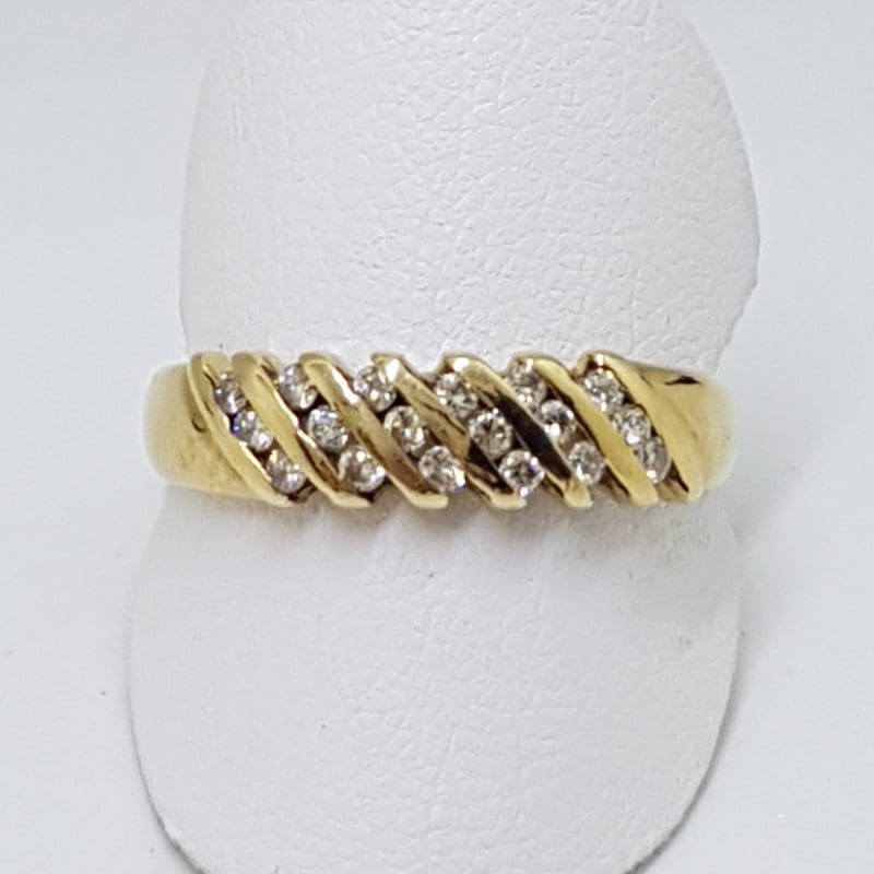 9ct Yellow Gold Diamond Channel Set Ring