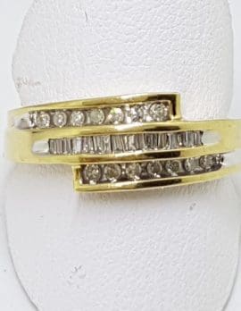 9ct Yellow Gold Diamond Chanel Set Ring
