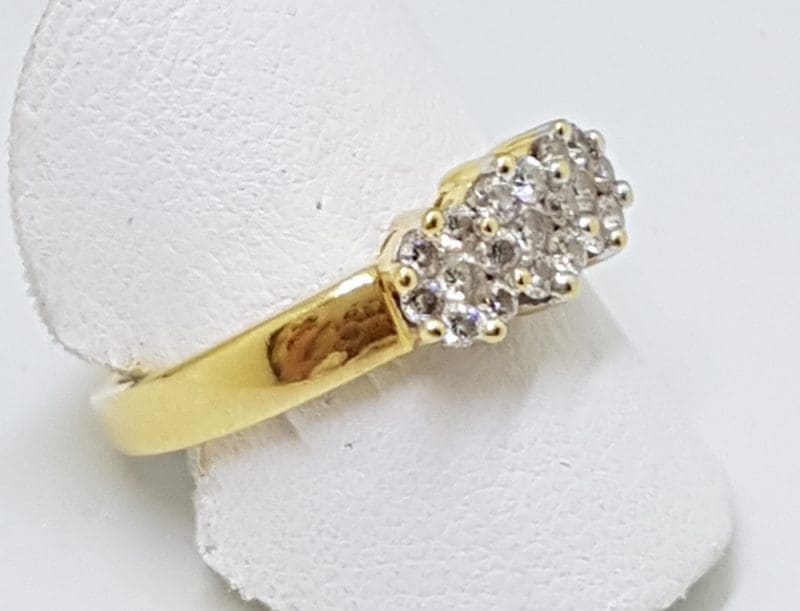 18ct Yellow Gold Diamond 3 Flower / Daisy Clusters Ring