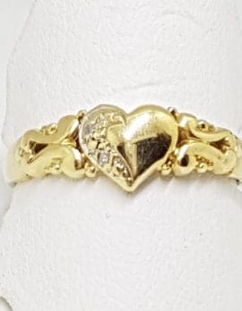 9ct Gold Ornate Heart Ring with Diamond - Signet