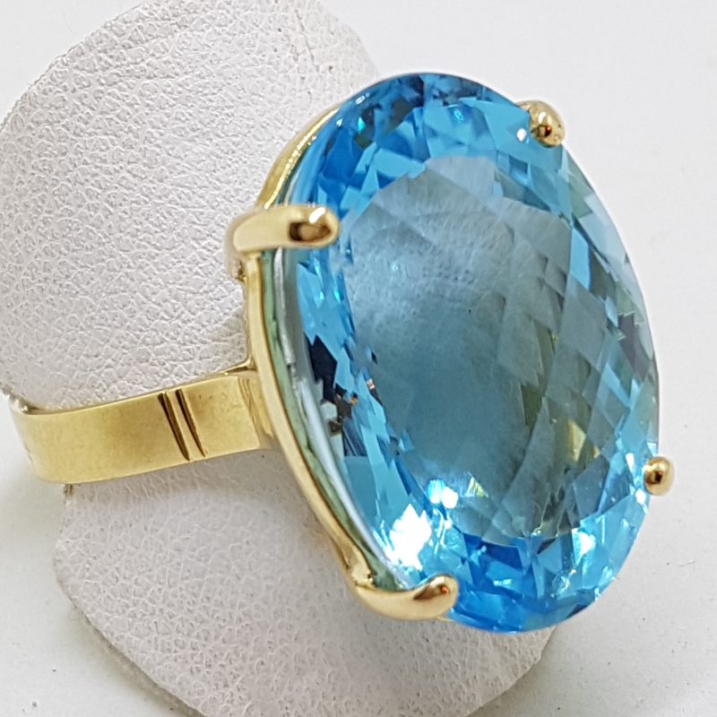 9ct Yellow Gold Oval Blue Cushion Cut Large Topaz Cocktail Ring