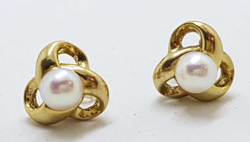 9ct Yellow Gold Pearl Twist Design Studs / Earrings