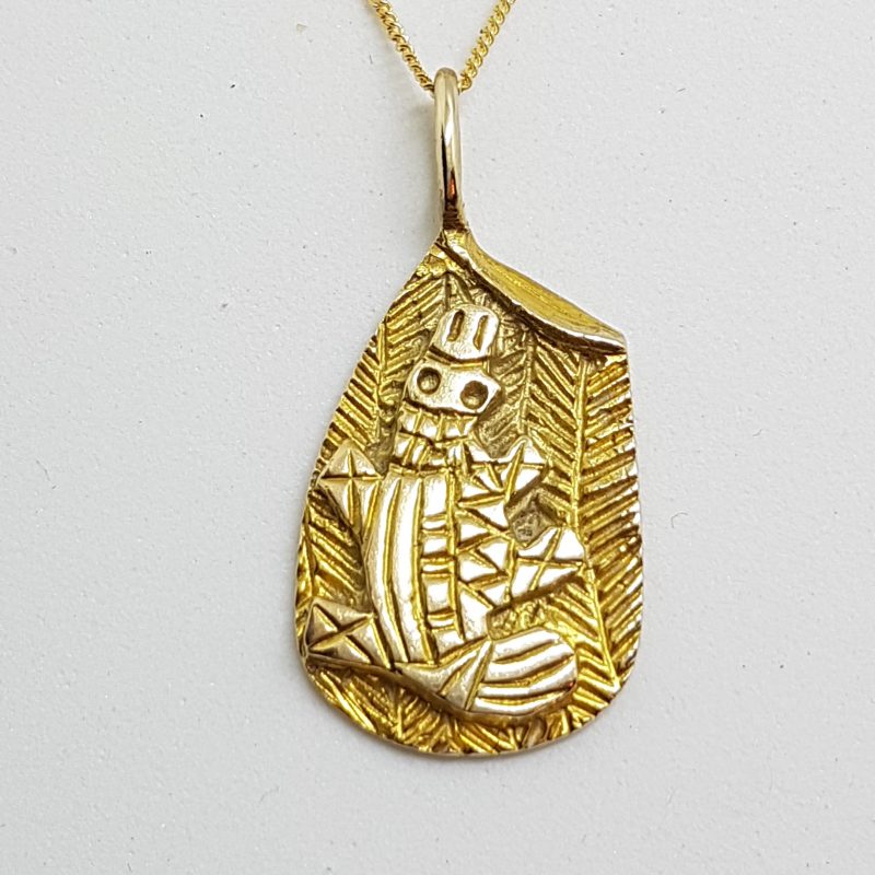 20200422_083315 9ct Yellow Gold Australian Platypus Pendant on 9ct Gold Chain