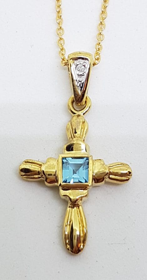 9ct Gold Natural Topaz and Diamond Crucifix / Cross Pendant on 9ct Chain