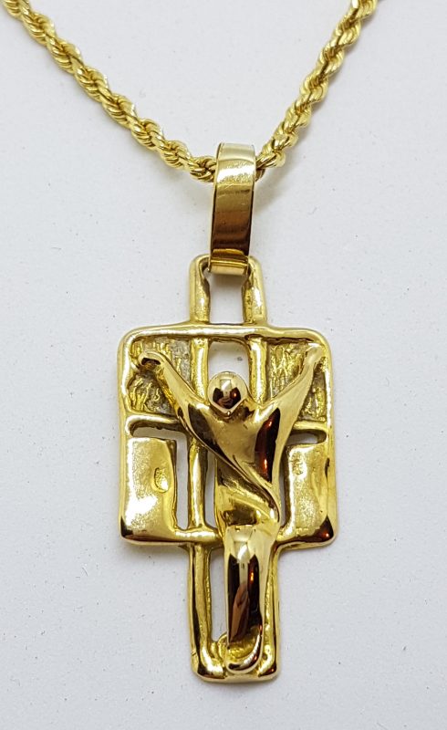 20200422_104326 18ct Yellow Gold Crucifix / Cross Pendant on Long 18ct Chain - Large and Heavy - Unique