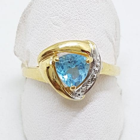 9ct Yellow Gold Topaz & Diamond Triangular Ring