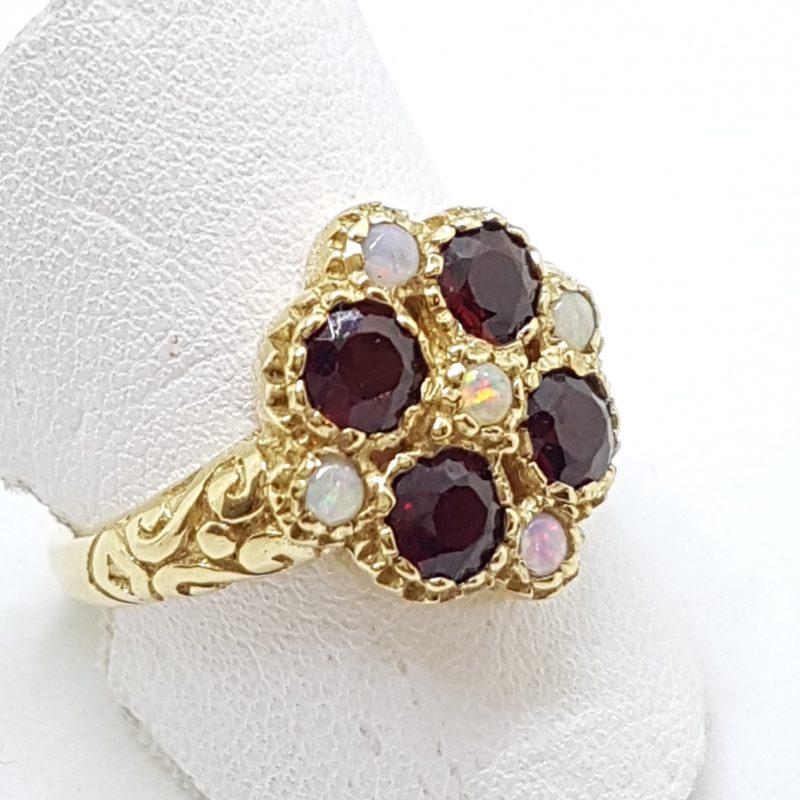 9ct Yellow Gold Garnet & Opal Cluster Ring