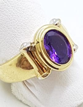 9ct Yellow Gold Large Oval Amethyst Ring