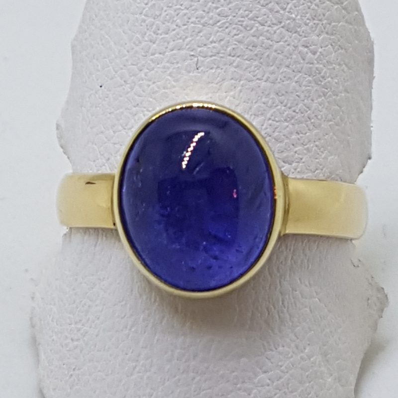 9ct Yellow Gold Oval Bezel Set Cabochon Cut Tanzanite Ring