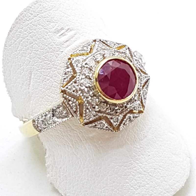 20200422_190158 9ct Yellow Gold Natural Ruby & Diamond Large Ornate Patterned Cluster Ring