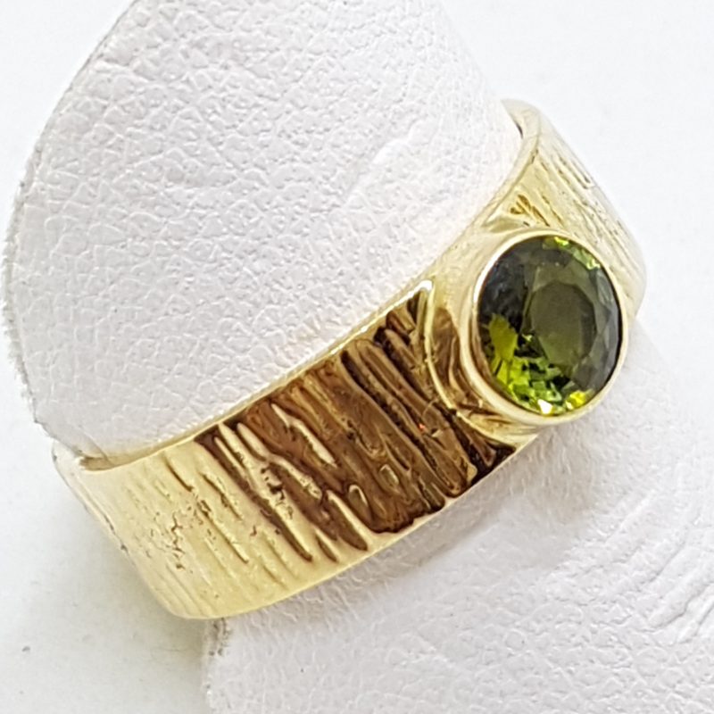 9ct Yellow Gold Green Tourmaline Wide Ring