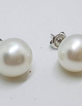 18ct White Gold South Sea Pearl Large Stud Earrings