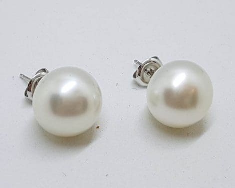 18ct White Gold South Sea Pearl Large Stud Earrings
