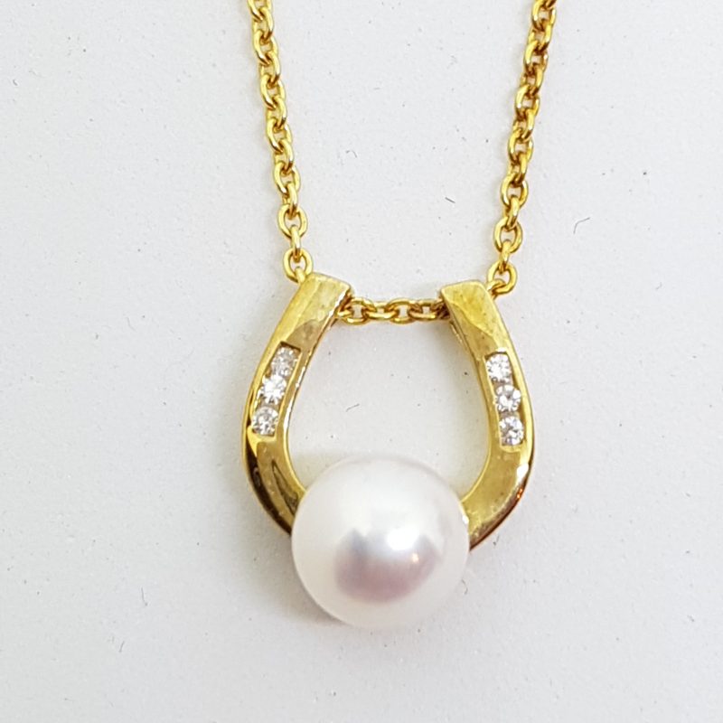 20200428_104012 9ct Yellow Gold Pearl & Diamond Horseshoe Pendant on Gold Chain