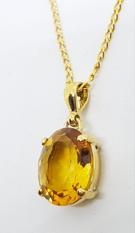 9ct Yellow Gold Oval Claw Set Citrine Pendant on Gold Chain