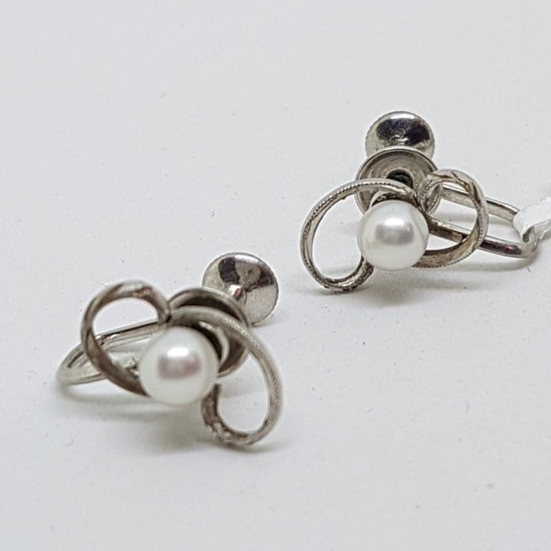 20200429_211330 Sterling Silver Mikimoto Pearl Screw-On Earrings - Vintage