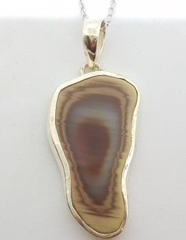 Sterling Silver Unusual Shape Pendant on Silver Chain