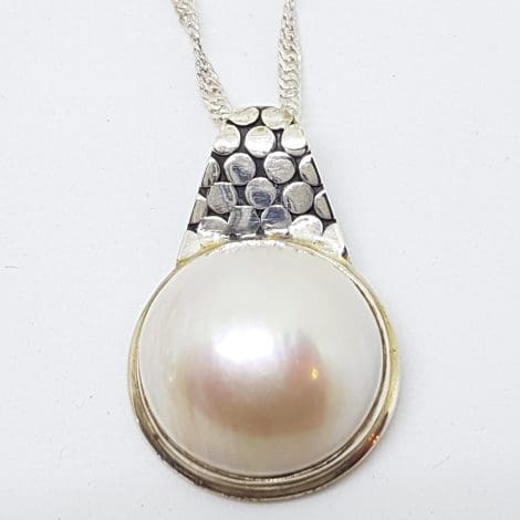 Sterling Silver Mabe Pearl Pebble Design Pendant on Chain