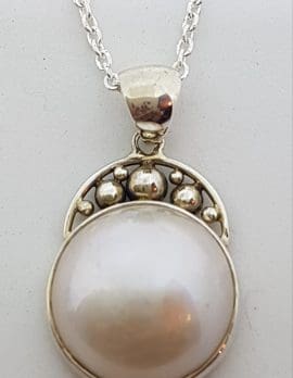 Sterling Silver Mabe Pearl Ornate Top Pendant on Chain