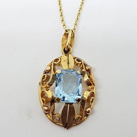 14ct Yellow Gold Oval Blue Paste Ornate Pendant on Gold Chain