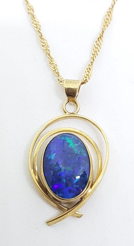 9ct Yellow Gold Oval Blue Opal Twist Pendant on Gold Chain