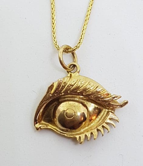 9ct Yellow Gold Eye Pendant on Gold Chain
