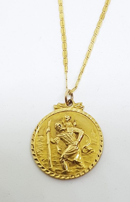L & T Heirlooms Second Hand 18ct Yellow Gold St. Christopher Pendant  Necklace in White | Lyst UK