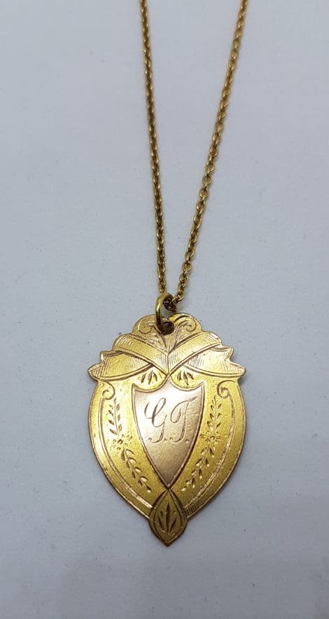 9ct Yellow Gold Shield Shape Champion Sprint 1931 Medallion Pendant on Gold Chain