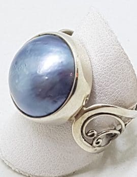 Sterling Silver Blue/Black Mabe Pearl Ornate Filigree Band Ring