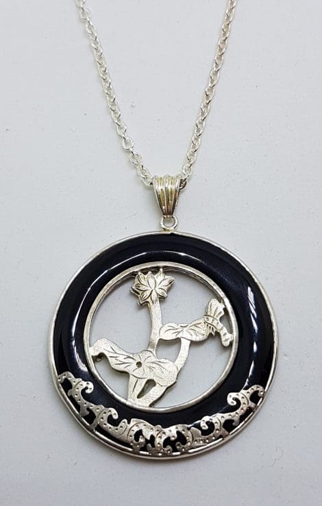 Sterling Silver Onyx Ornate Round Pendant on Silver Chain