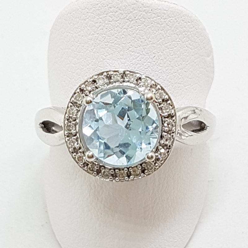 9ct White Gold Topaz and Diamond Round Ring