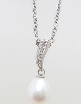 9ct White Gold Pearl & Diamond Curved Drop Pendant on Gold Chain