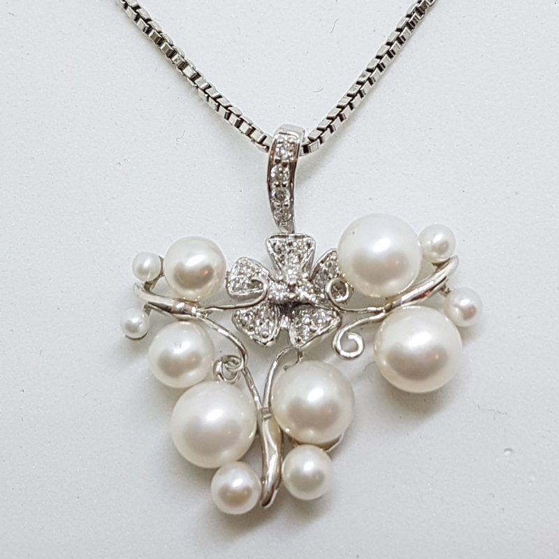 20200526_115626 18ct White Gold Pearl & Diamond Large Cluster Ornate Floral & Butterfly Pendant on 14ct Gold Chain