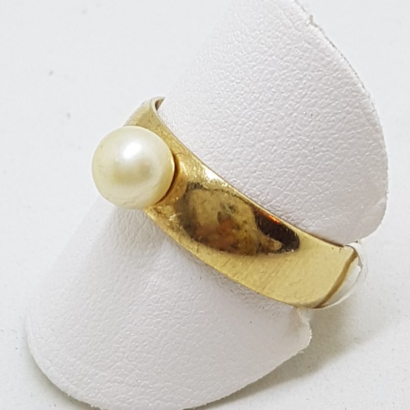 20200601_191541 9ct Yellow Gold Pearl Wide Band Ring