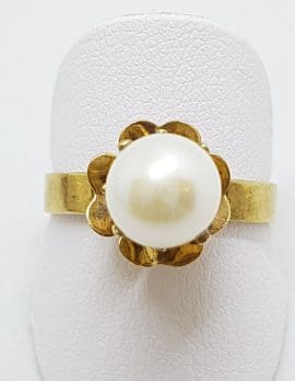 9ct Yellow Gold Pearl Flower Ring