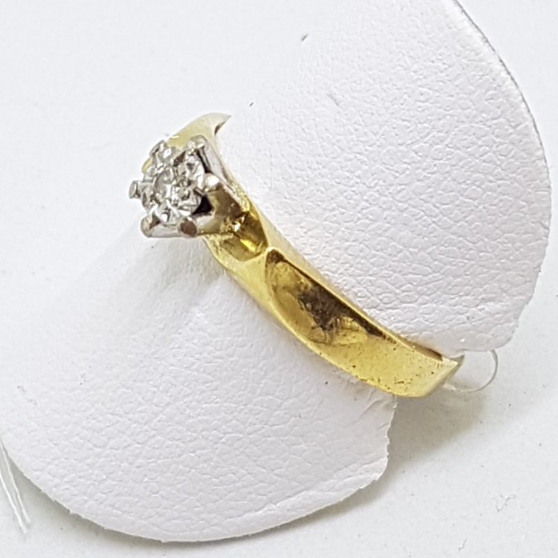 18ct Yellow Gold Solitaire Diamond Engagement Ring