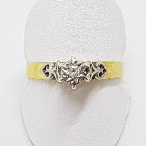 18ct Yellow Gold Ornate Solitaire Diamond Engagement Ring