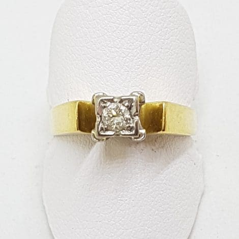 18ct Yellow Gold Solitaire Diamond Square Engagement Ring