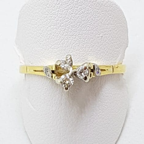 18ct Yellow Gold Dainty High Set Diamond Cluster Ring