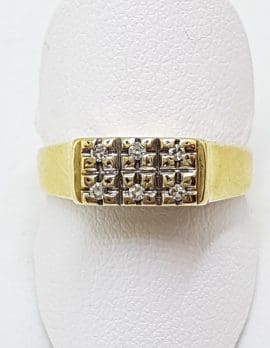 18ct Yellow Gold 6 Diamond Rectangular Cluster Ring
