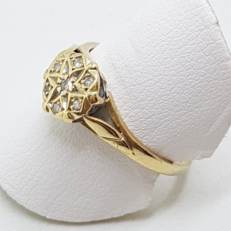 9ct Yellow Gold Round Diamond Cluster Ring