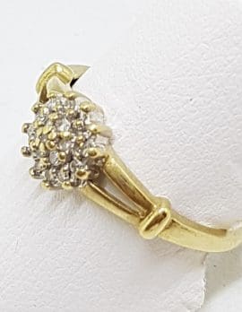 9ct Yellow Gold Flat Diamond Flower Cluster Ring