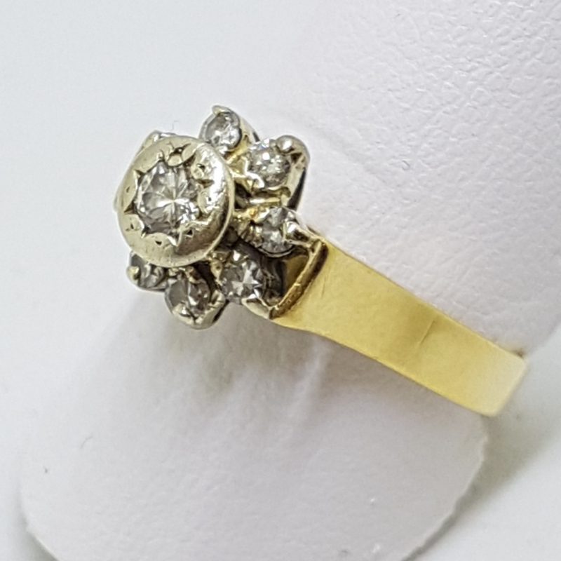 18ct Yellow Gold Diamond High Flower Cluster Ring