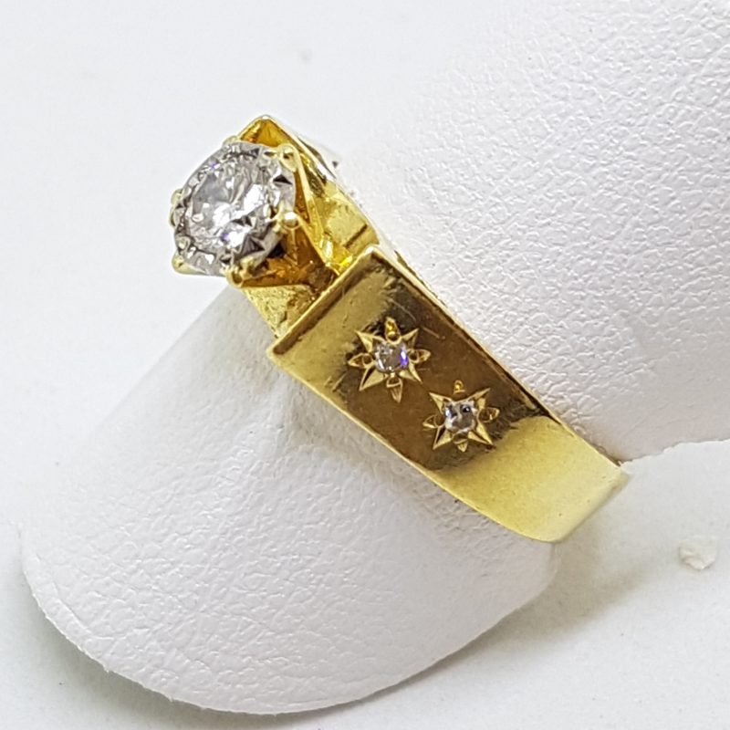 20200603_215150 18ct Yellow Gold & Platinum Diamond High Set Engagement Ring