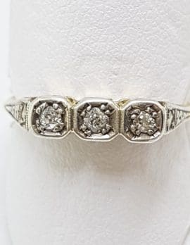18ct Yellow Gold & Platinum Ornate Trilogy Diamond Ring
