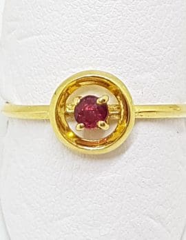 18ct Yellow Gold Natural Ruby Round Ring