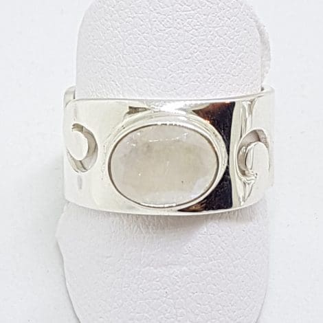 Sterling Silver Oval Faceted Moonstone Wide Wave Pattern Band Ring