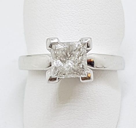 18ct White Gold 1.03ct Princess Cut Diamond Engagement Ring – Claw Set