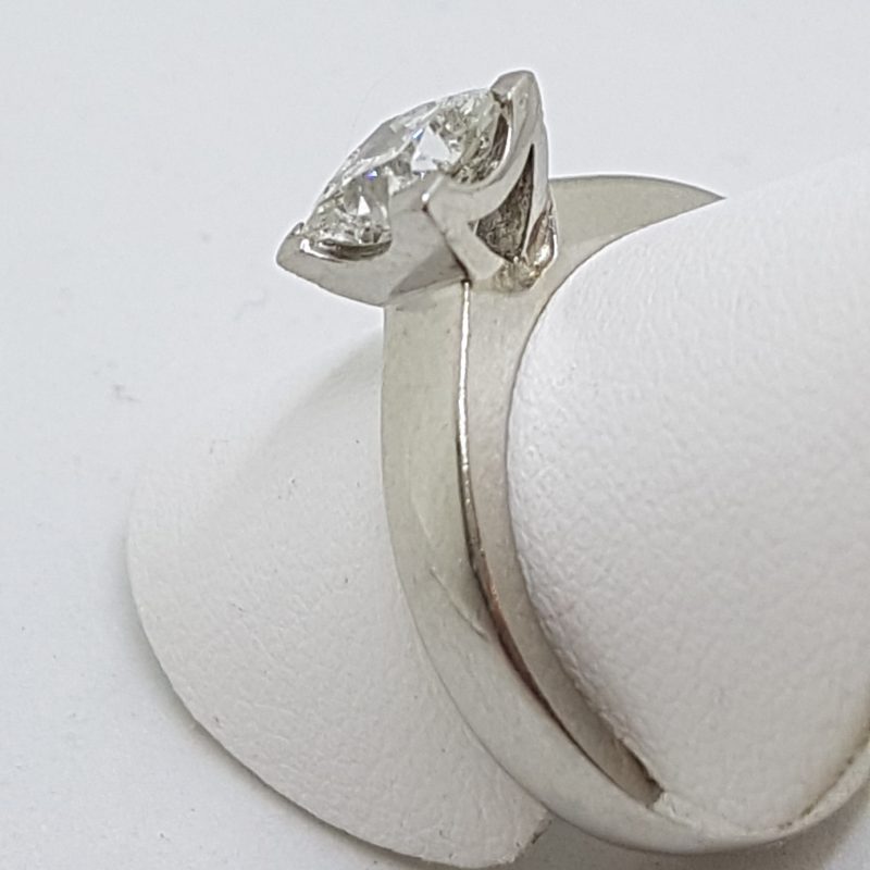 20200609_113134 Platinum 1ct Princess Cut Diamond Engagement Ring – Claw Set