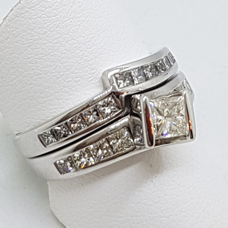 14ct White Gold Diamond Engagement & Wedding Ring Set